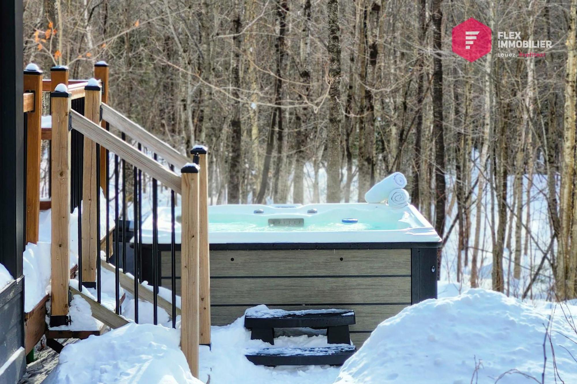 The Marco-Polo Of Portneuf - Open On Nature - Private Spa Pool Sauna Pont-Rouge Экстерьер фото